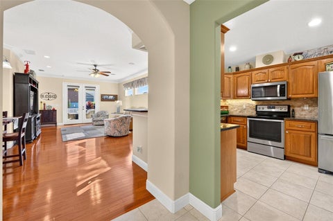 Tiny photo for 5486 Bounty Circle, Tavares, FL 32778 (MLS # G5119452)