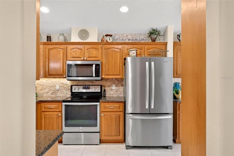 Tiny photo for 5486 Bounty Circle, Tavares, FL 32778 (MLS # G5119452)