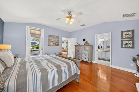 Tiny photo for 5486 Bounty Circle, Tavares, FL 32778 (MLS # G5119452)