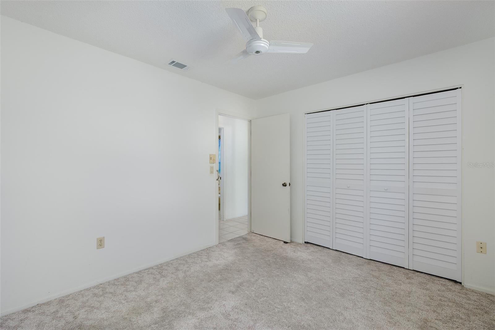 TIMBER OAKS - Residential