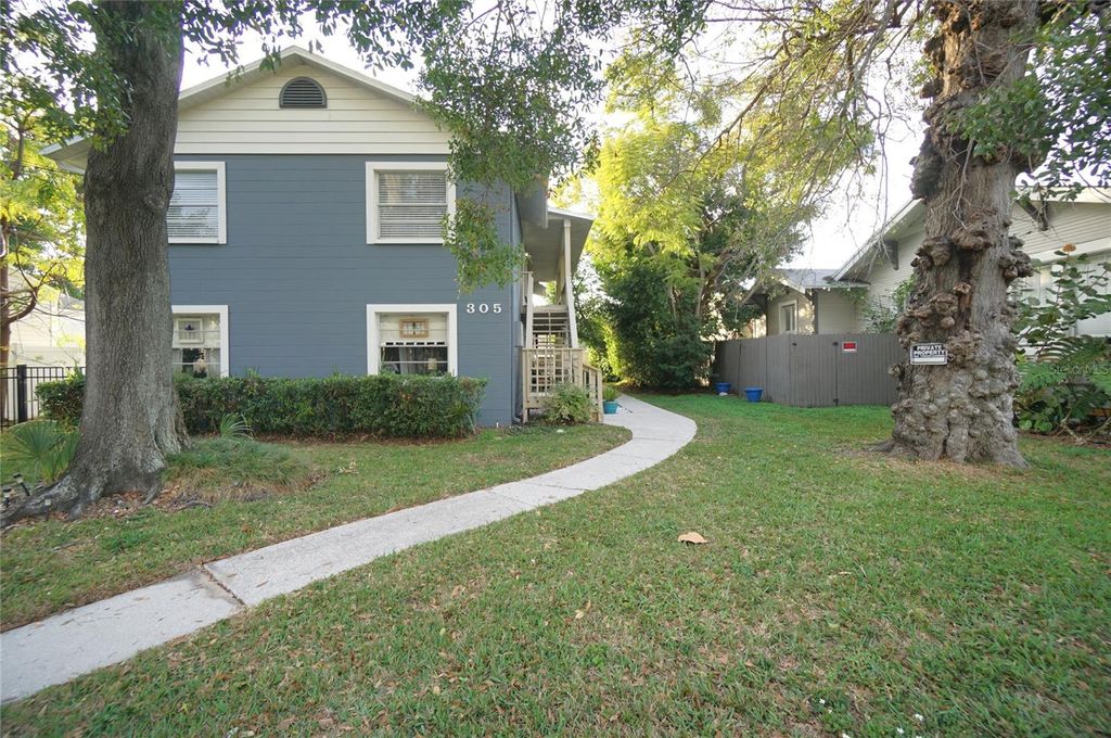 Photo of 305 S Westland Avenue #C, Tampa, FL 33606 (MLS # TB8467119)