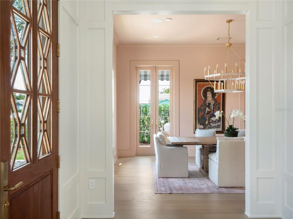 Photo of 541 W Canton Avenue, Winter Park, FL 32789 (MLS # O6442825)