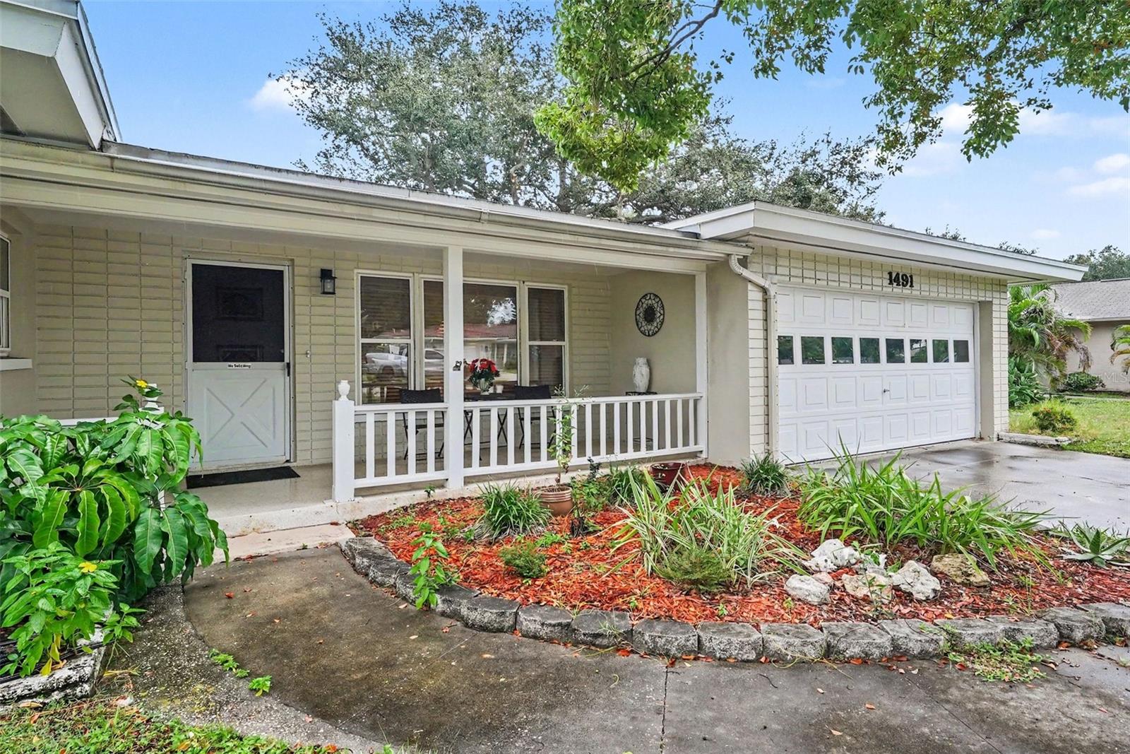 1491 SAN HELEN DR