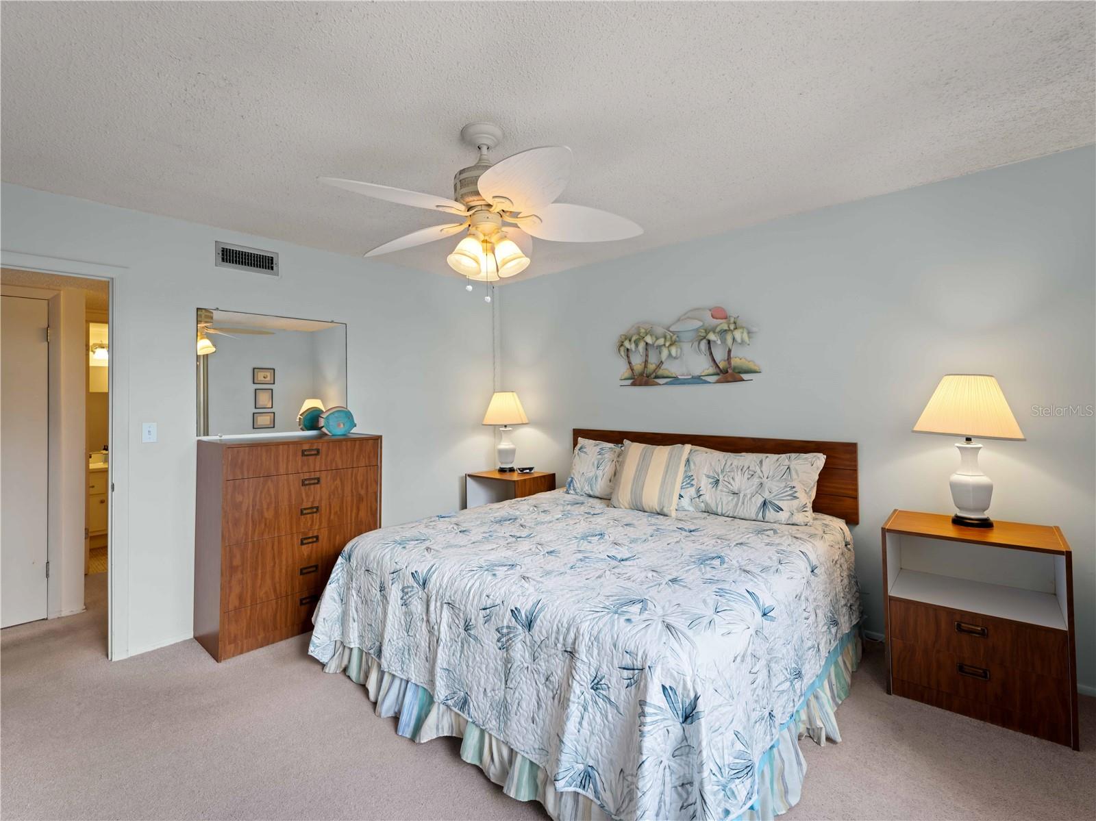 RIVERHOUSE - Residential