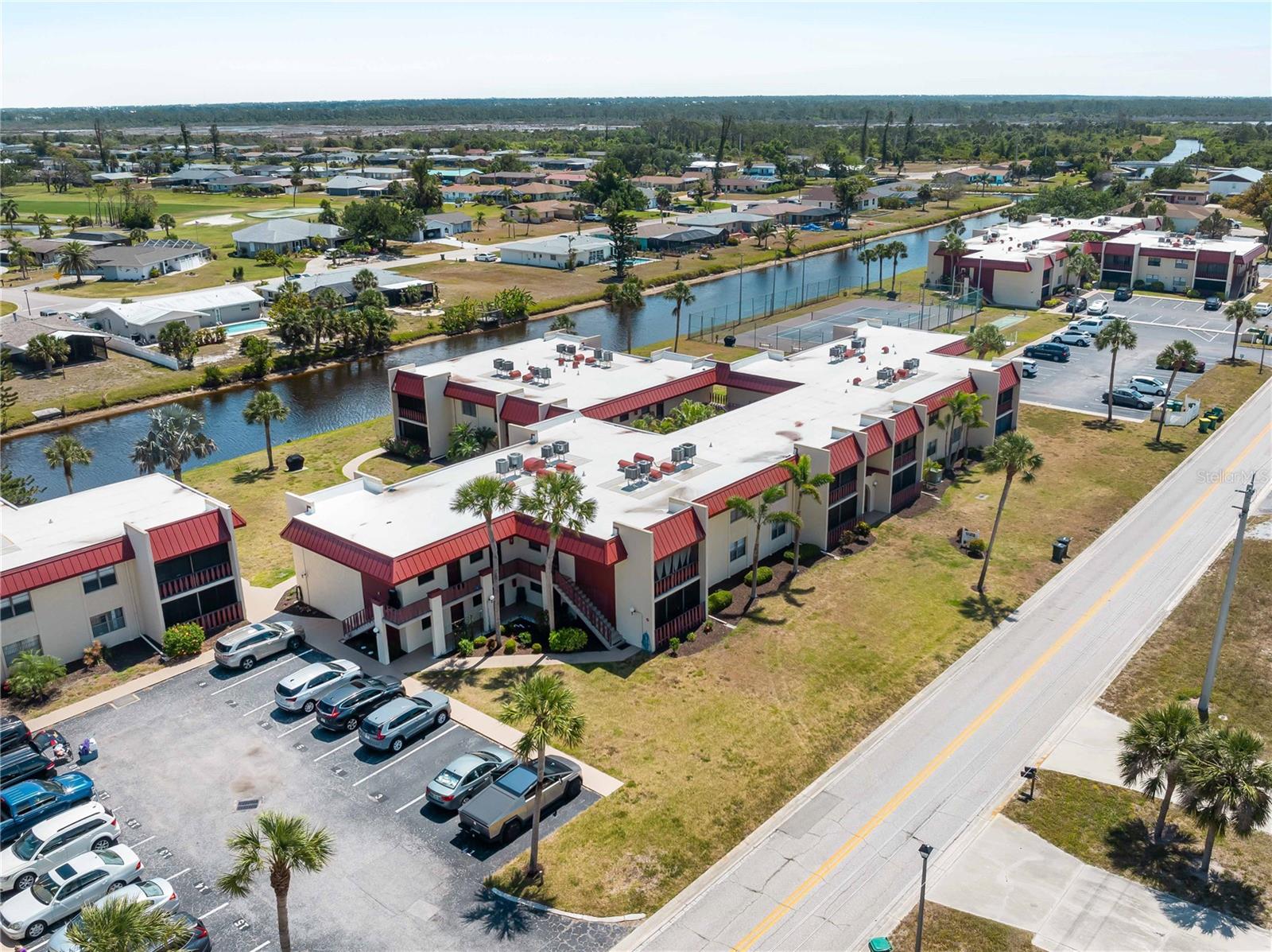 RIVERHOUSE - Residential