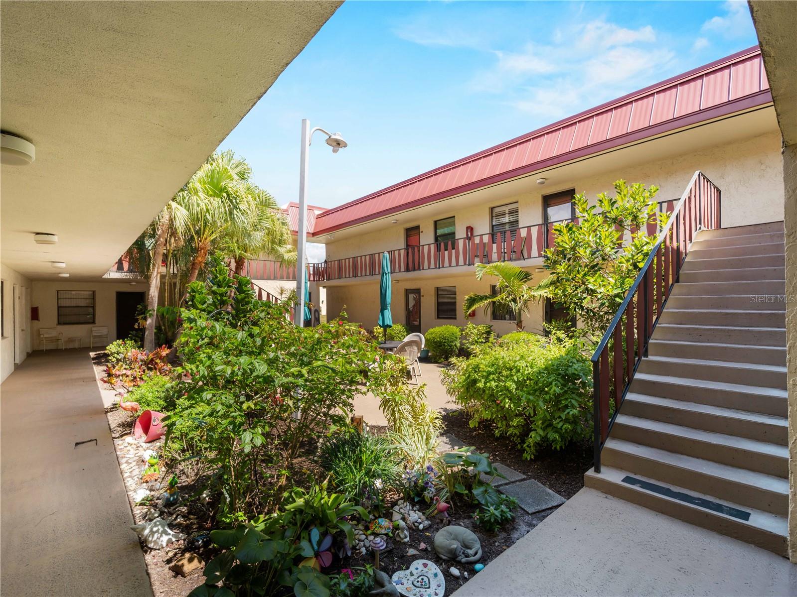 RIVERHOUSE - Residential