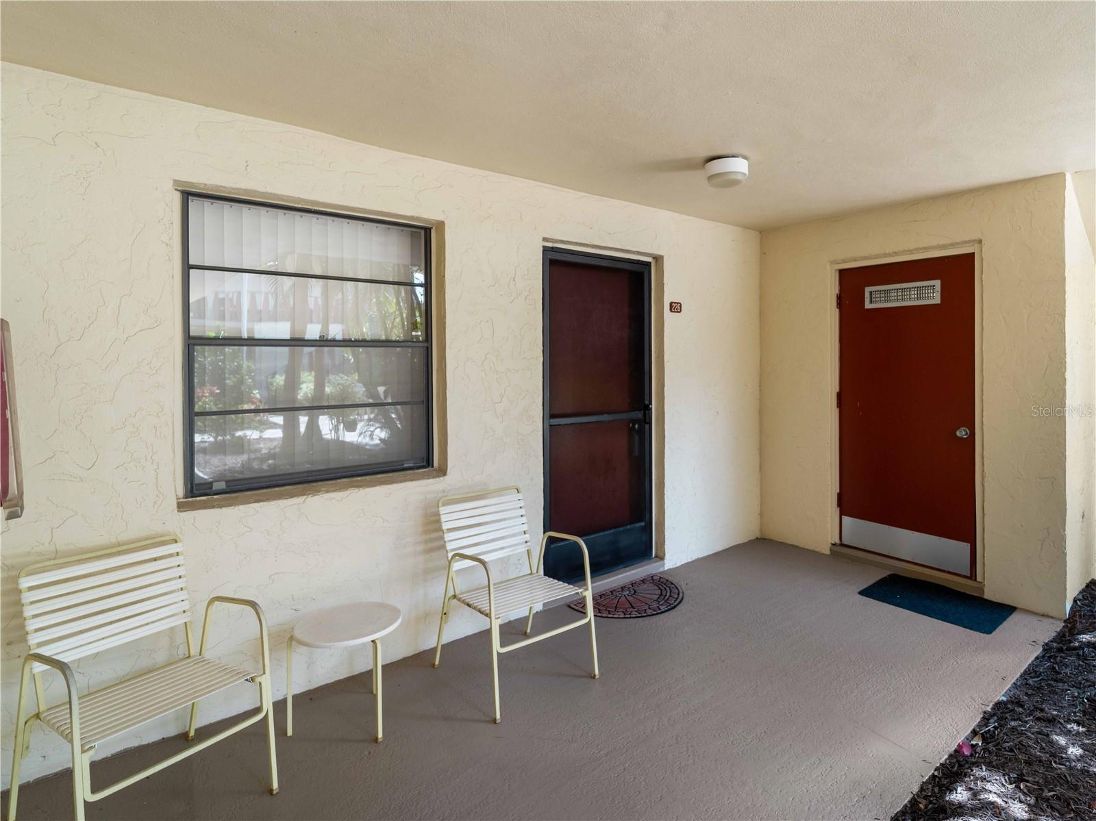 RIVERHOUSE - Residential