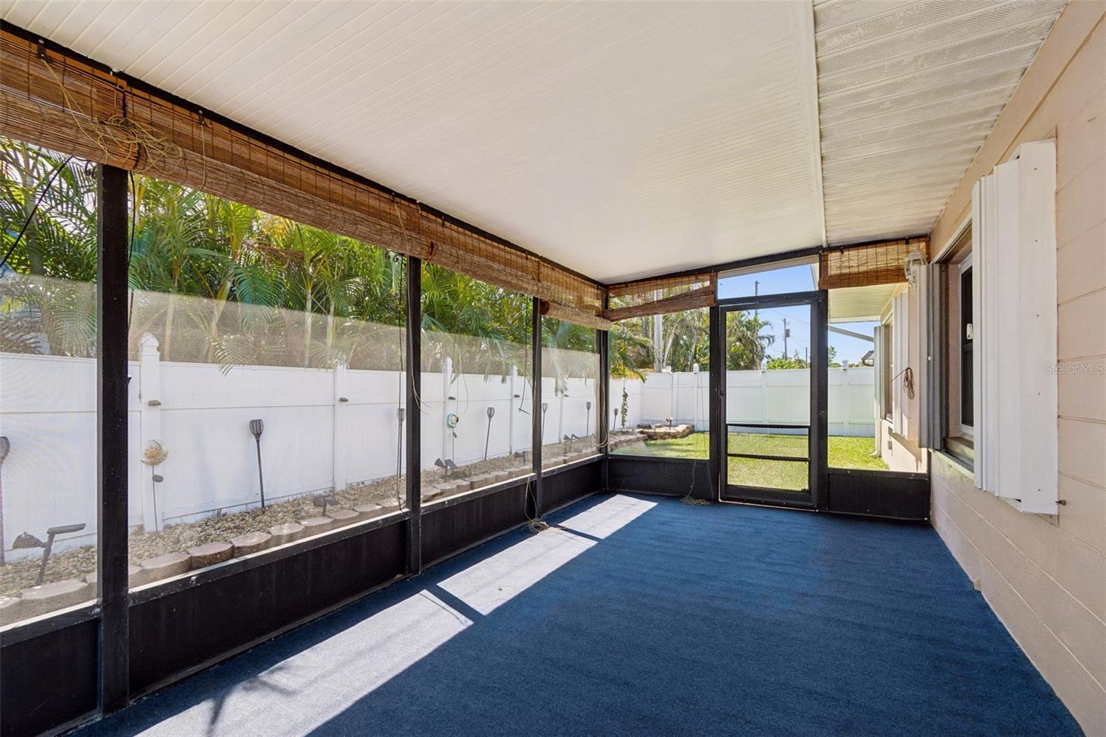 RIDGEWOOD GROVES - Residential