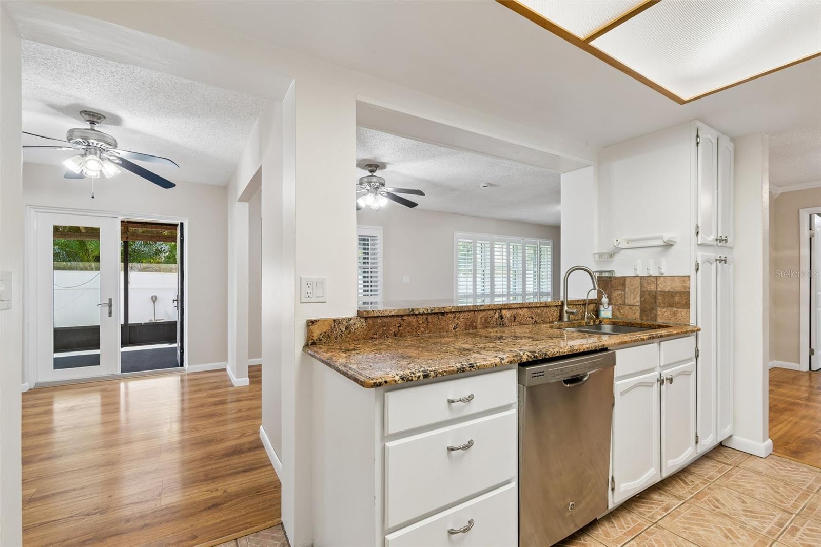 RIDGEWOOD GROVES - Residential