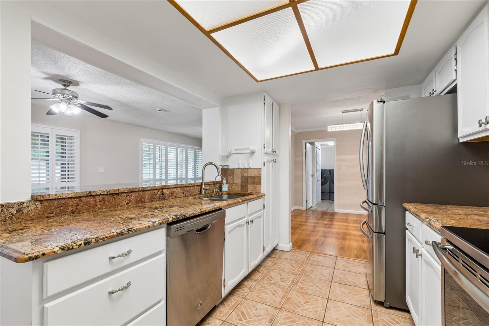 RIDGEWOOD GROVES - Residential