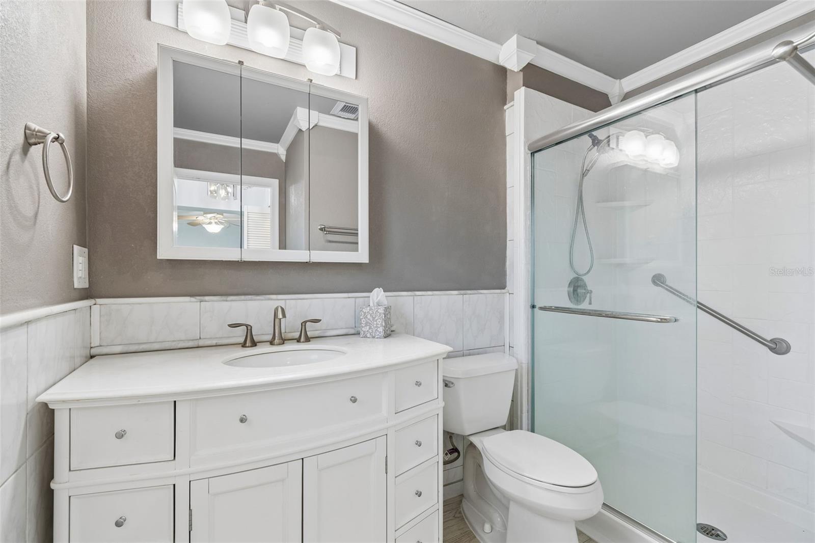 RIDGEWOOD GROVES - Residential