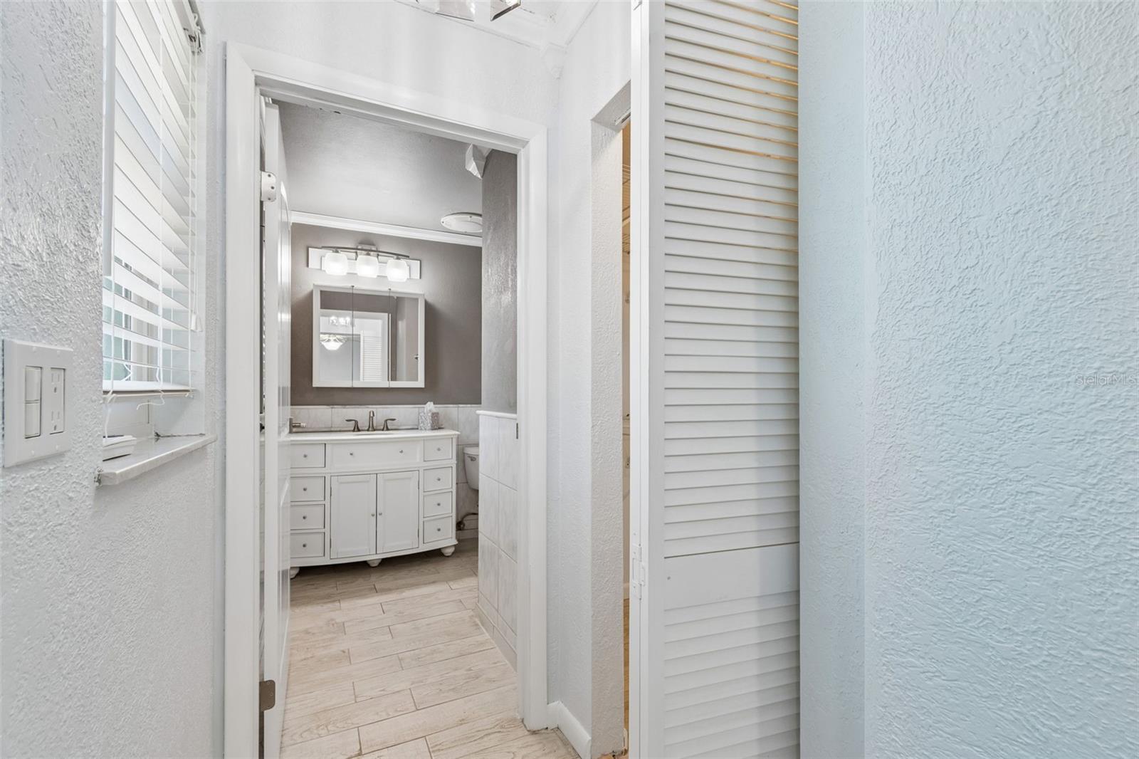 RIDGEWOOD GROVES - Residential