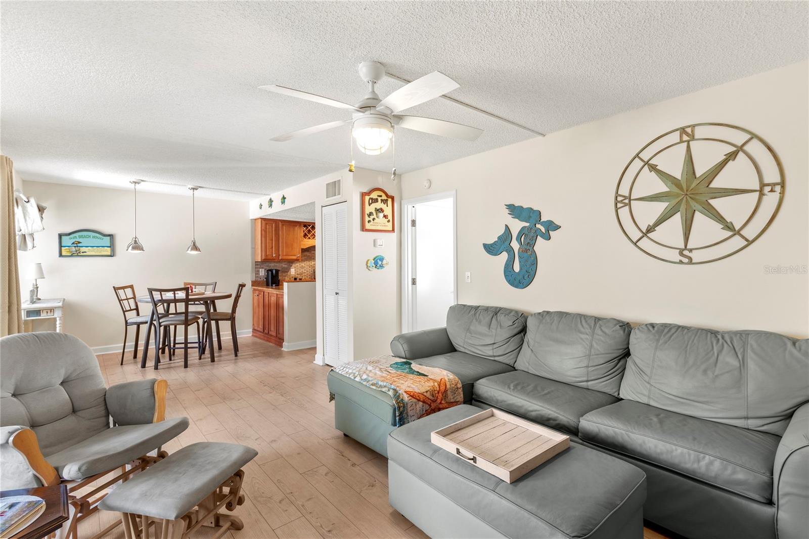 6713 MIDNIGHT PASS ROAD 4