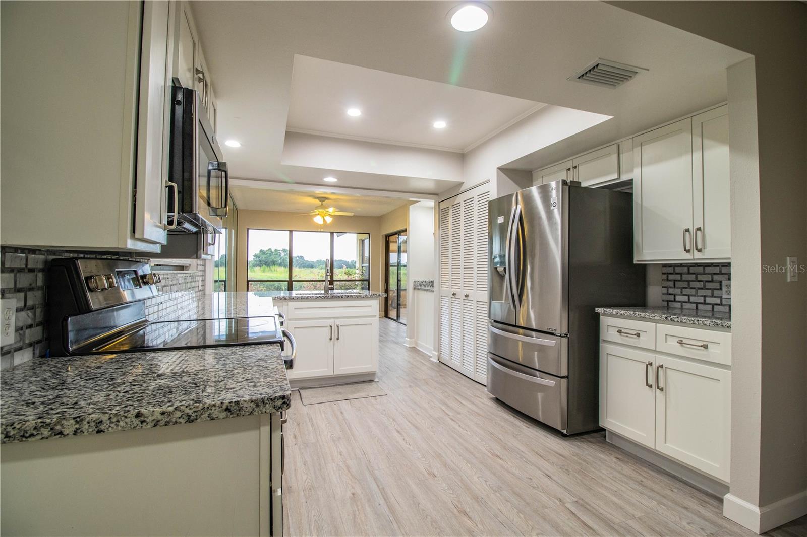 CREEK WOODS A CONDO IN IMPERIALAKES PH 02 SEC 03 - Residential Lease