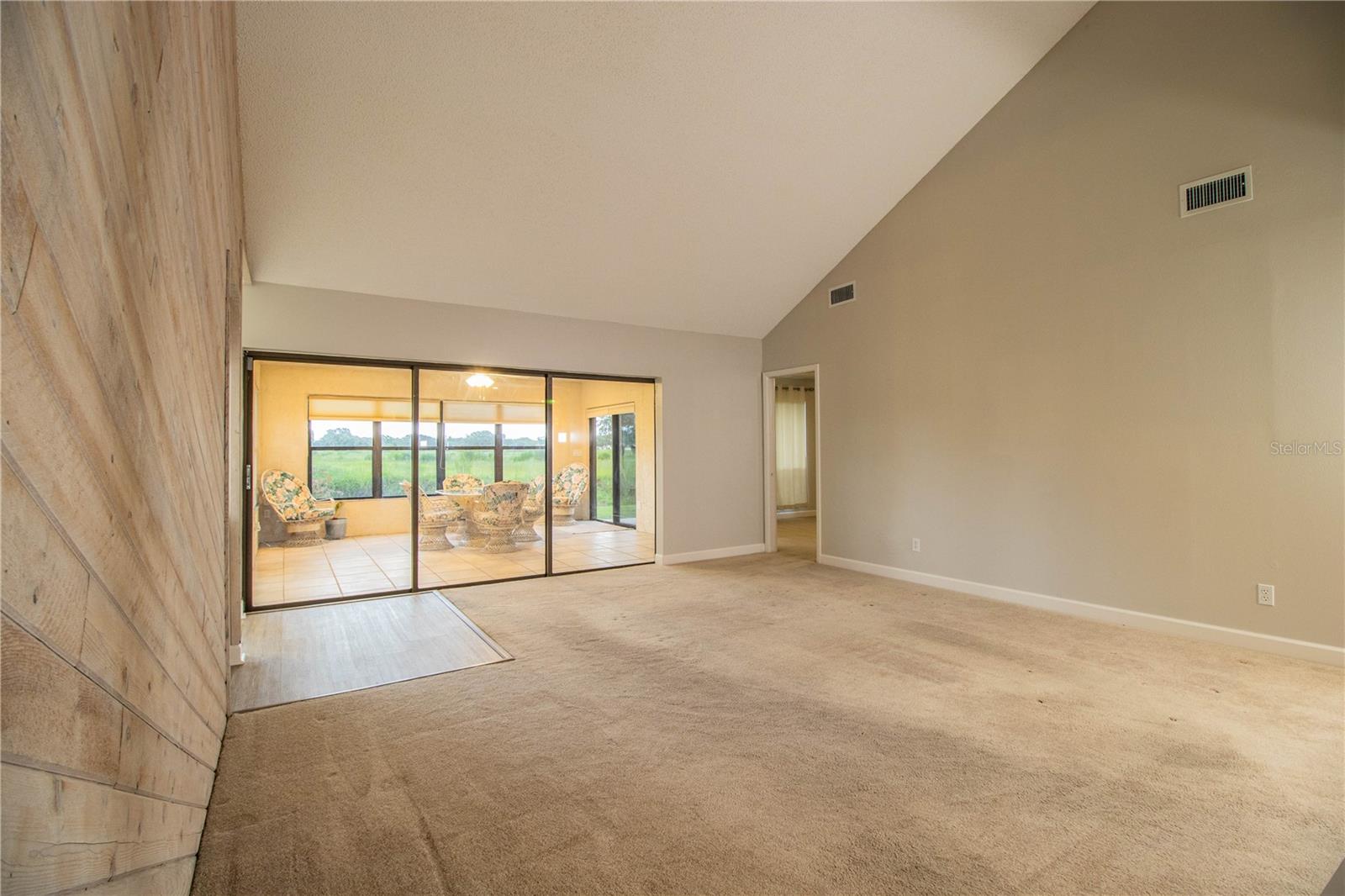 CREEK WOODS A CONDO IN IMPERIALAKES PH 02 SEC 03 - Residential Lease