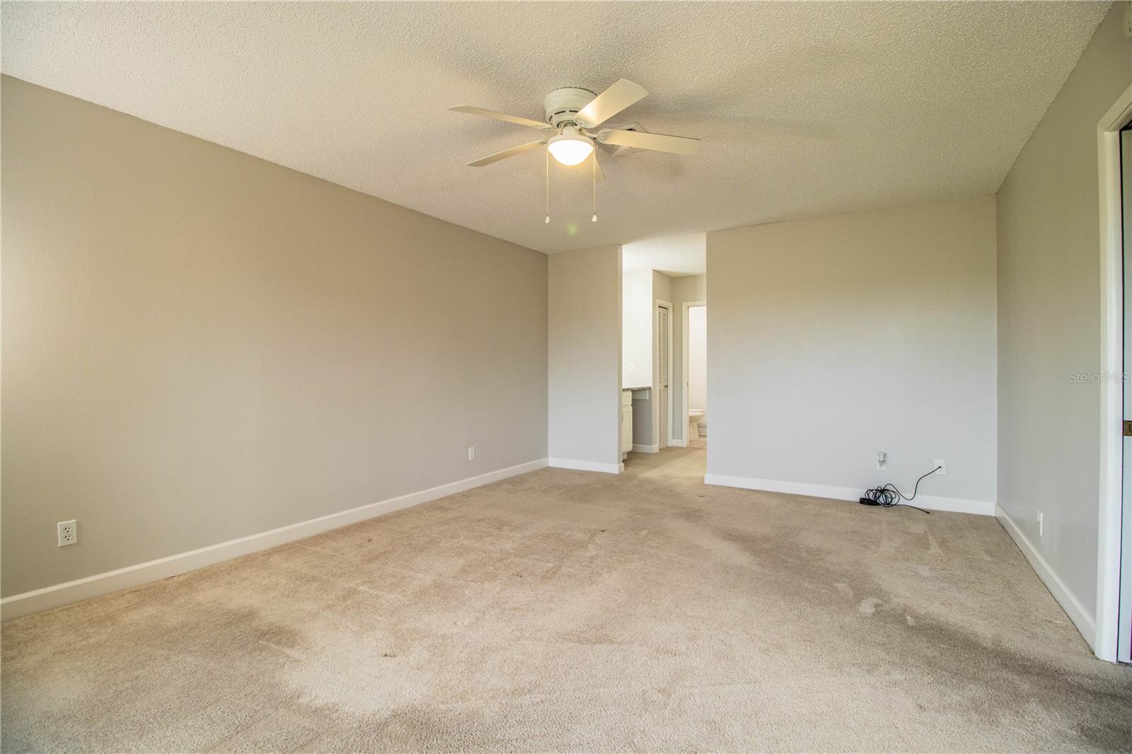 CREEK WOODS A CONDO IN IMPERIALAKES PH 02 SEC 03 - Residential Lease