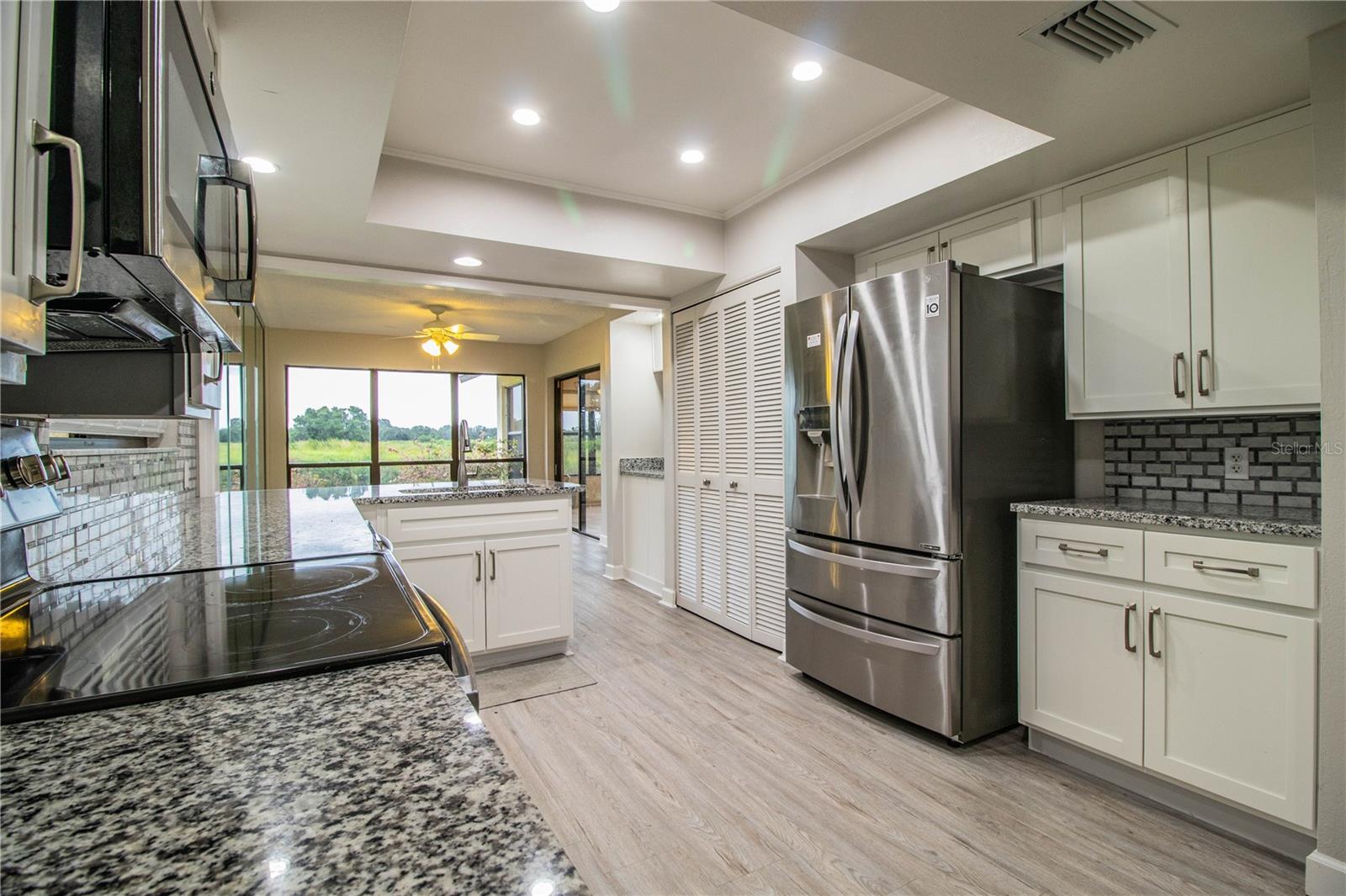 CREEK WOODS A CONDO IN IMPERIALAKES PH 02 SEC 03 - Residential Lease