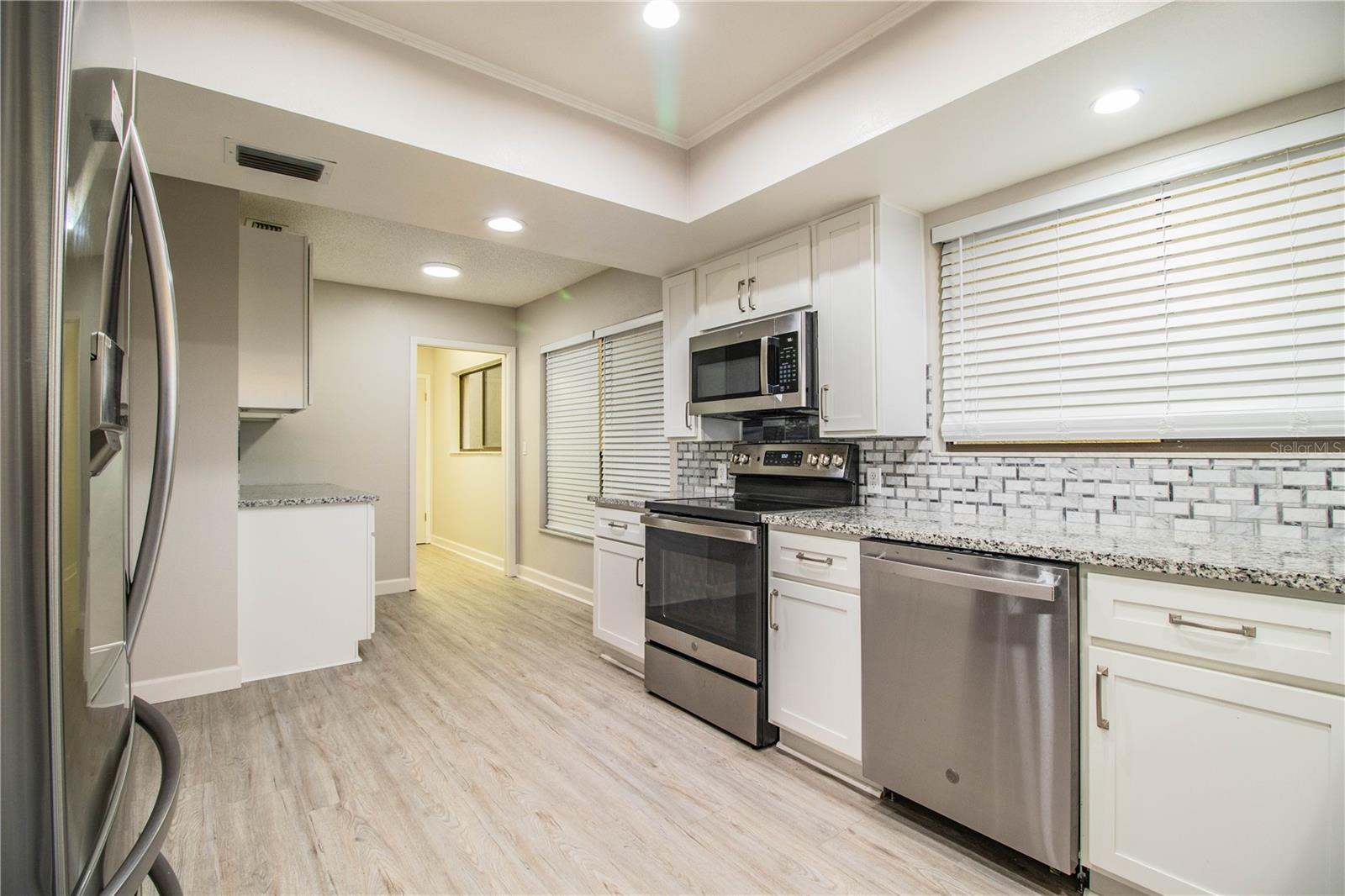 CREEK WOODS A CONDO IN IMPERIALAKES PH 02 SEC 03 - Residential Lease