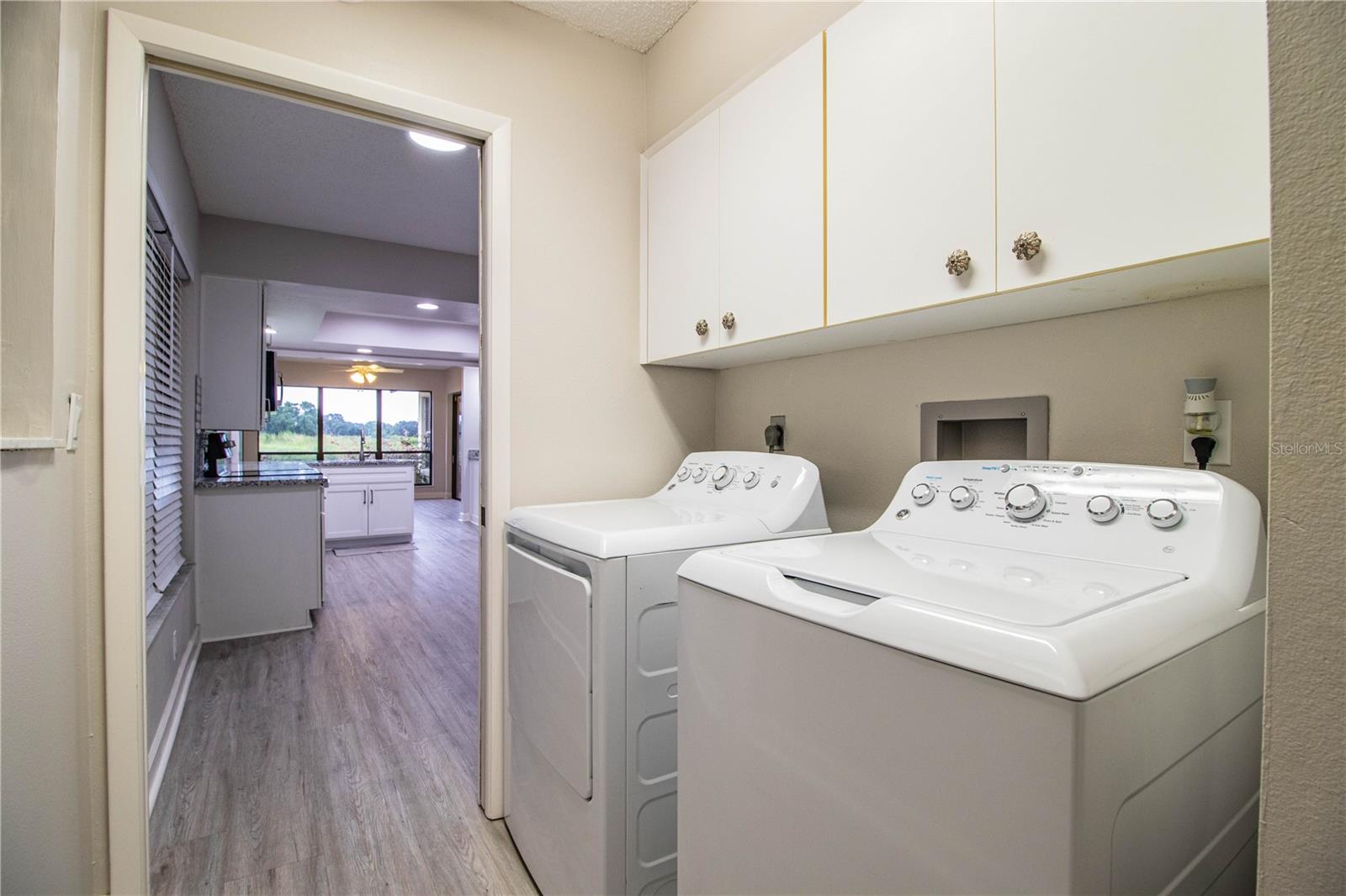 CREEK WOODS A CONDO IN IMPERIALAKES PH 02 SEC 03 - Residential Lease