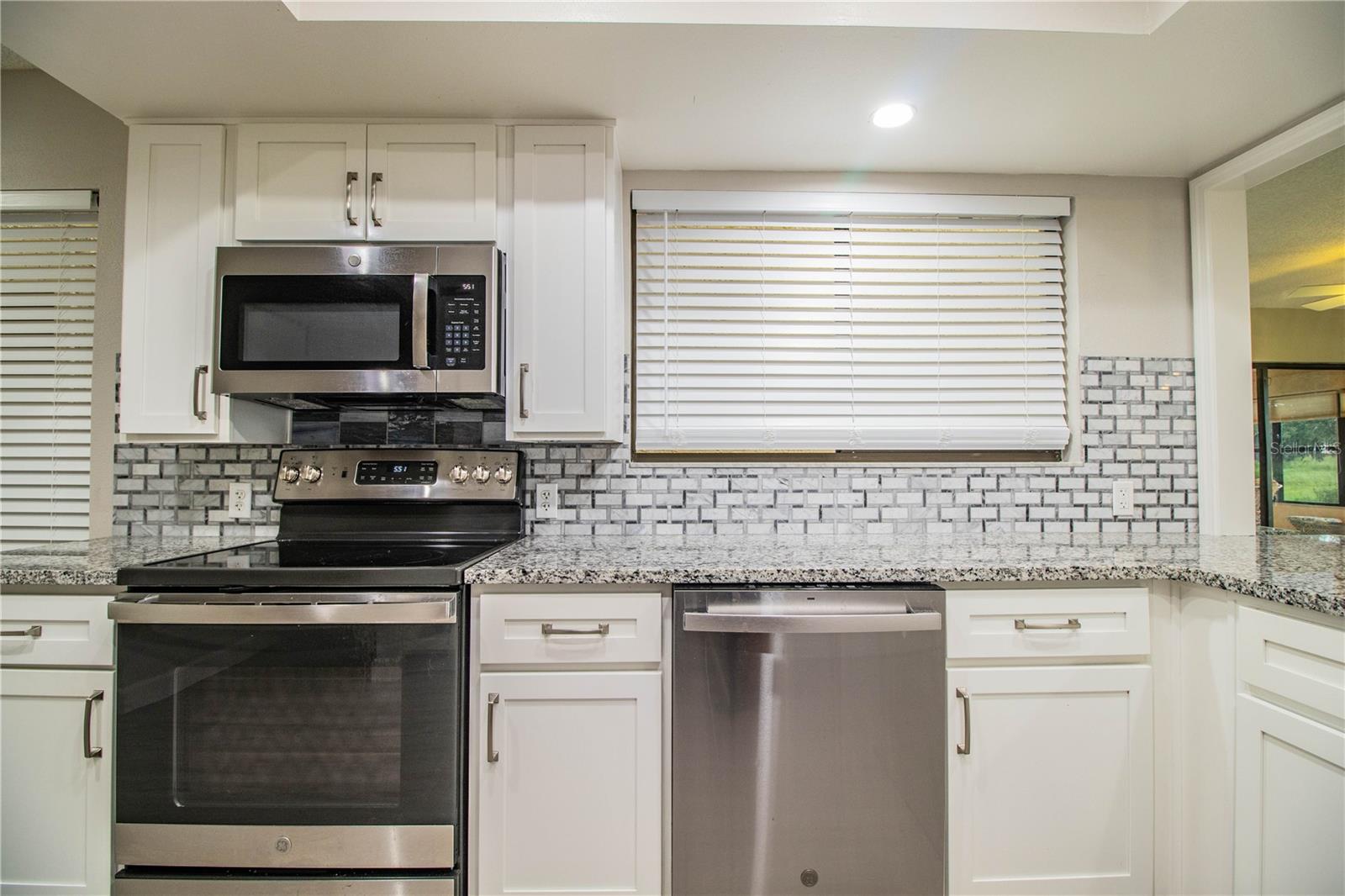 CREEK WOODS A CONDO IN IMPERIALAKES PH 02 SEC 03 - Residential Lease