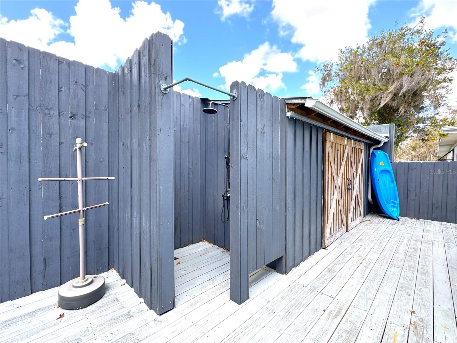 CRYSTAL CITY ADD - Residential Lease