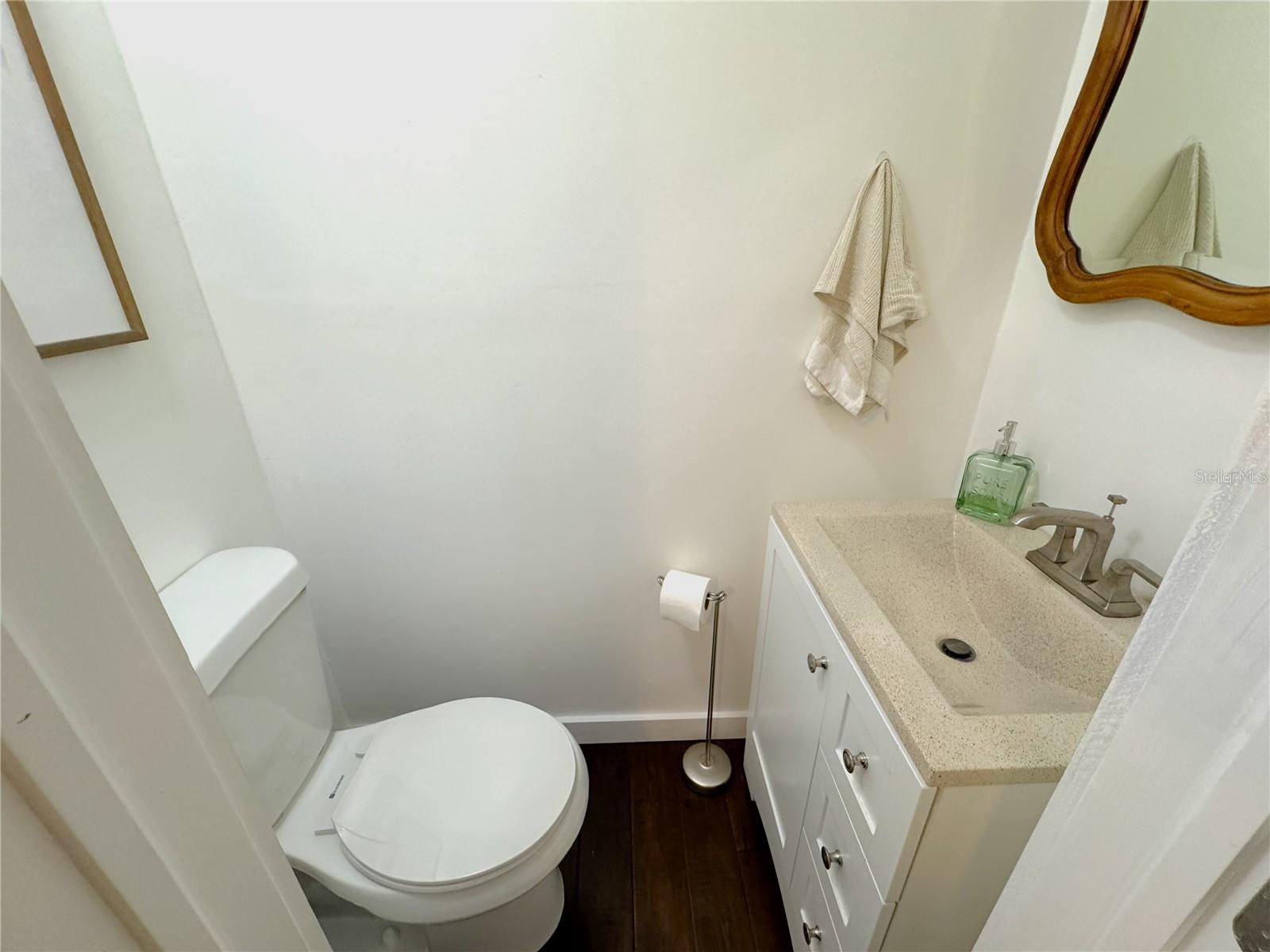 CRYSTAL CITY ADD - Residential Lease