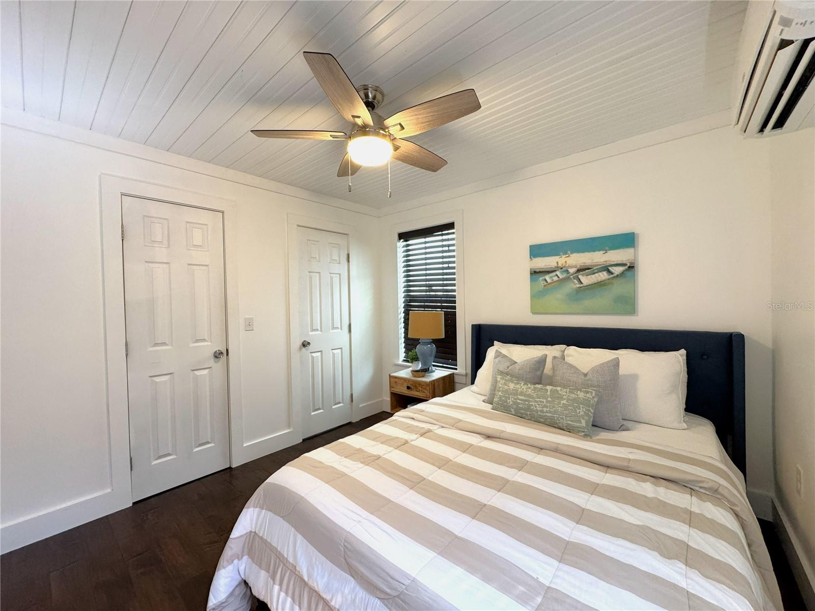 CRYSTAL CITY ADD - Residential Lease