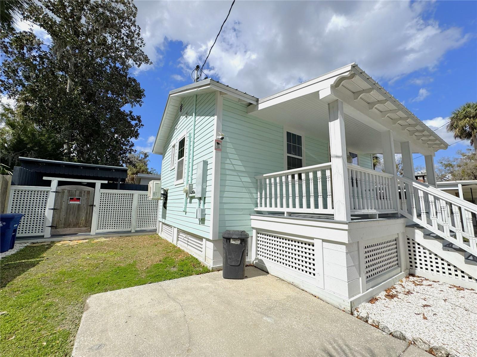 CRYSTAL CITY ADD - Residential Lease