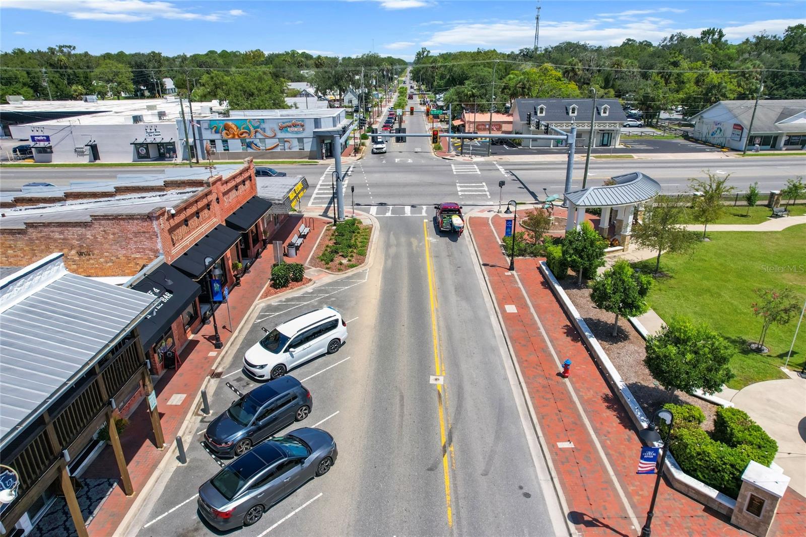 CRYSTAL CITY ADD - Residential Lease