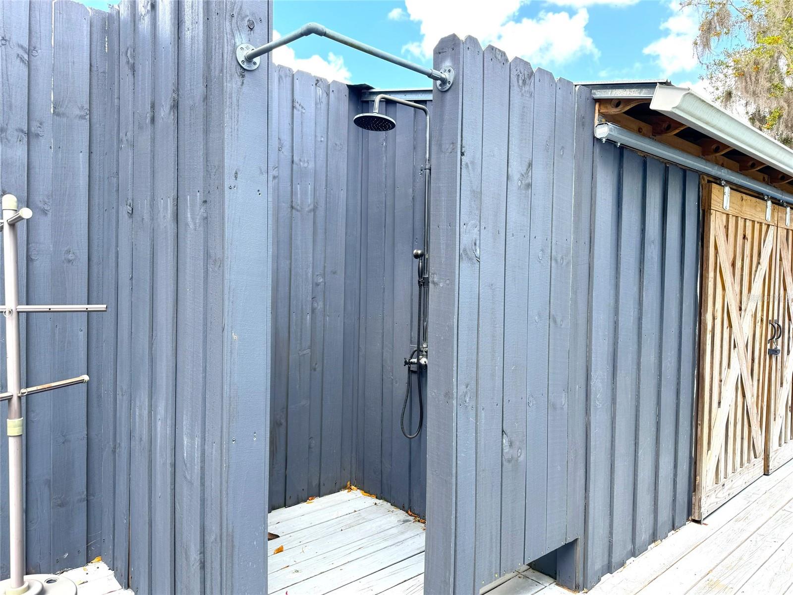 CRYSTAL CITY ADD - Residential Lease