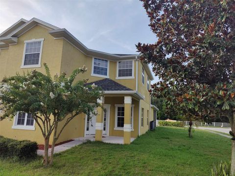 A home in LAKE ALFRED