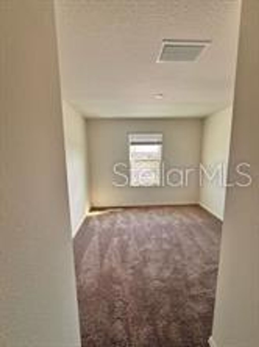 Photo of 9282 Westside Hills Drive, Davenport, FL 33896 (MLS # S5150226)