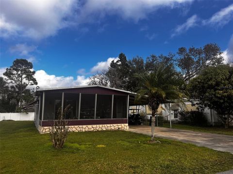 A home in DEBARY