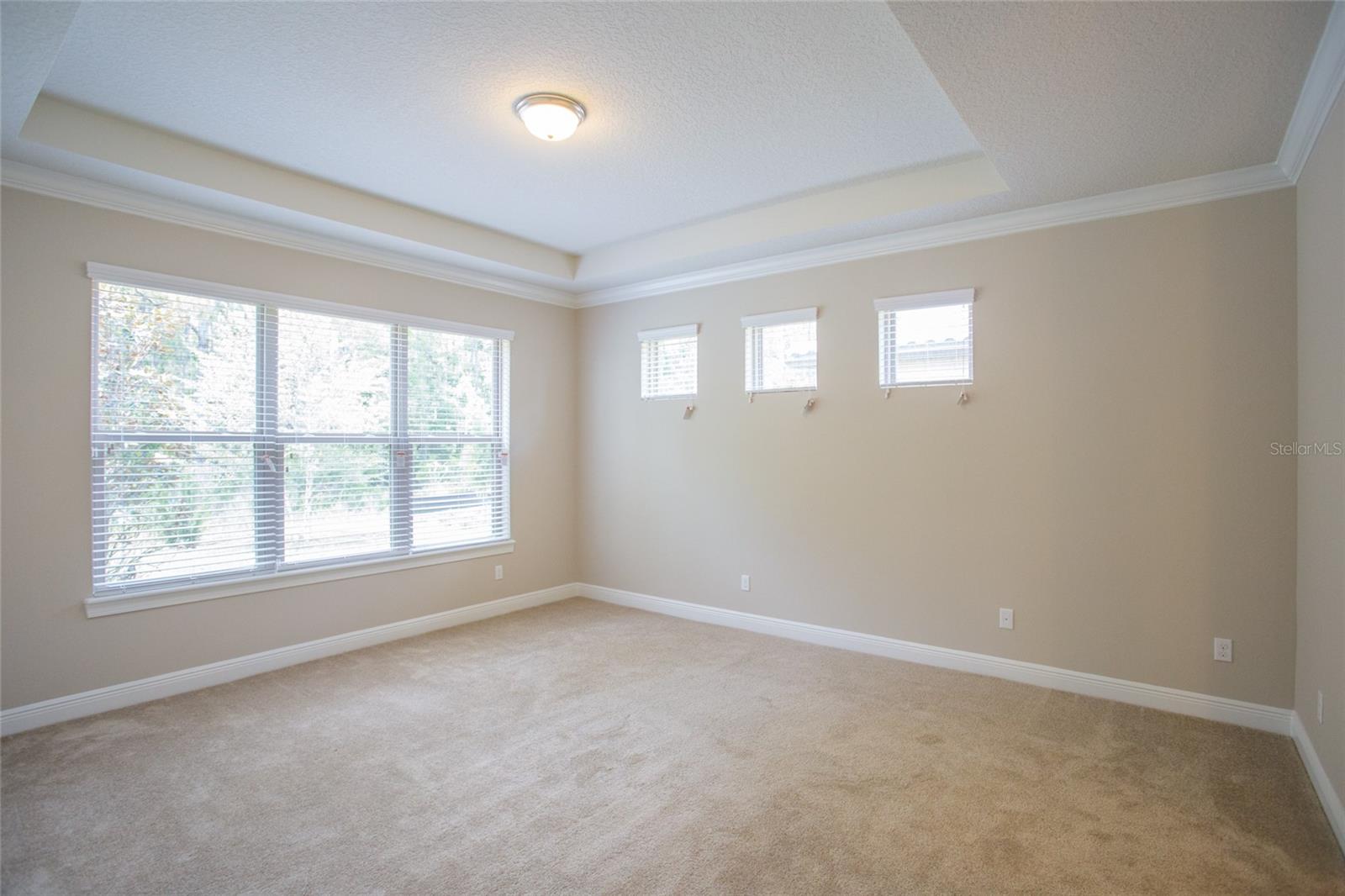 ENCLAVE AT VILLAGEWALK - Residential Lease