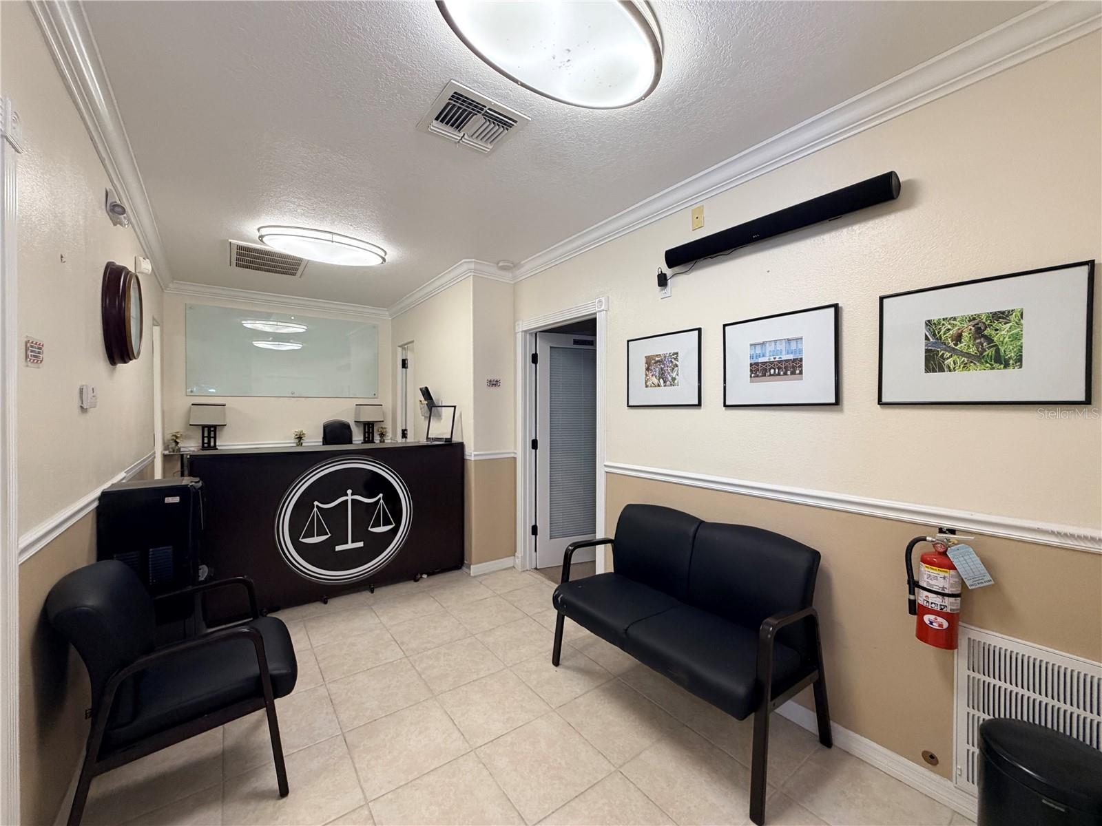 1400 W OAK CONDO - Commercial Lease