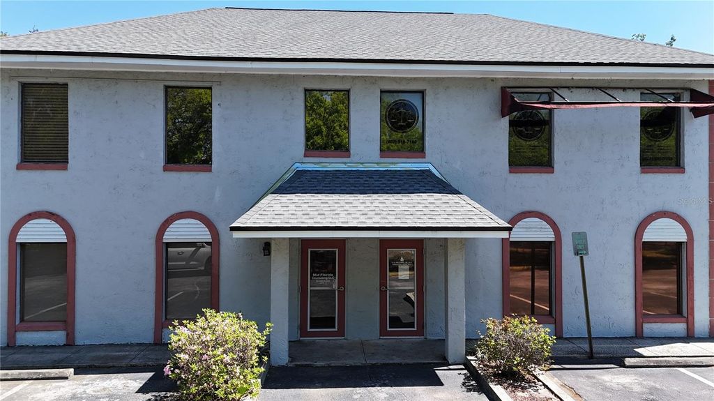 Photo of 1400 W Oak Street #F, Kissimmee, FL 34741 (MLS # S5146312)