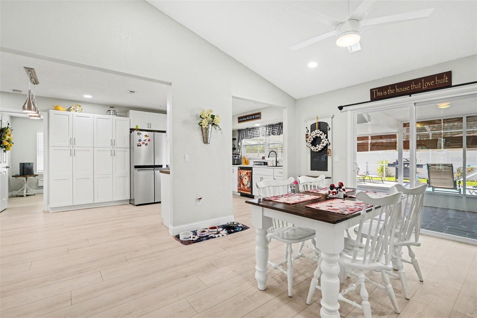 SPRING HILL UNIT 4 - Residential