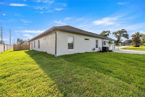 Tiny photo for 2311 SE 31st Place, Ocala, FL 34471 (MLS # OM712839)