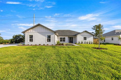 Photo of 2311 SE 31st Place, Ocala, FL 34471 (MLS # OM712839)