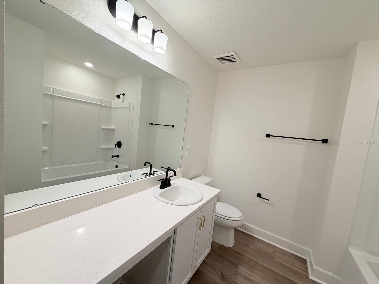 MAGNOLIA CREEK PHASE 2 - Residential Lease