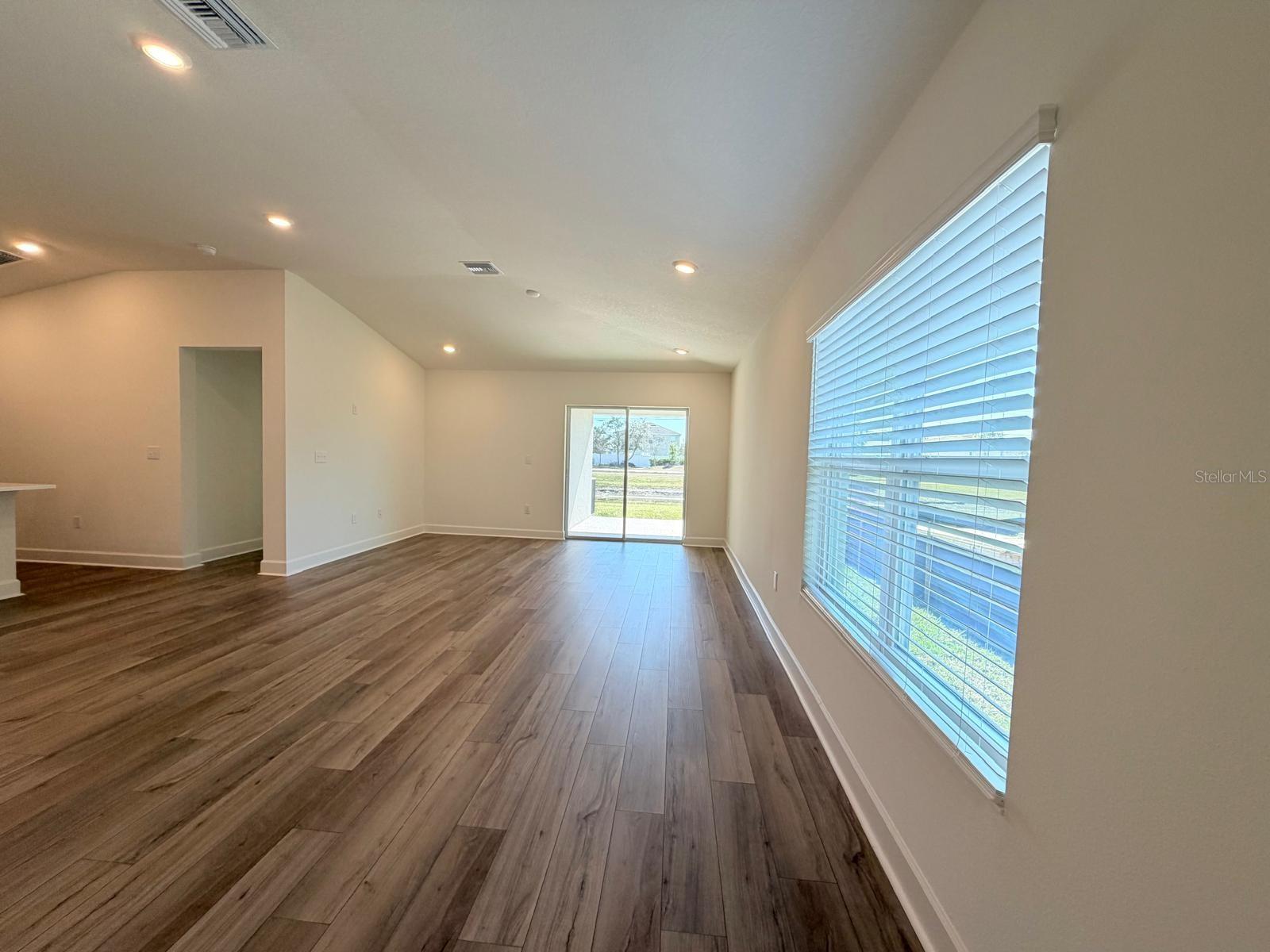 MAGNOLIA CREEK PHASE 2 - Residential Lease