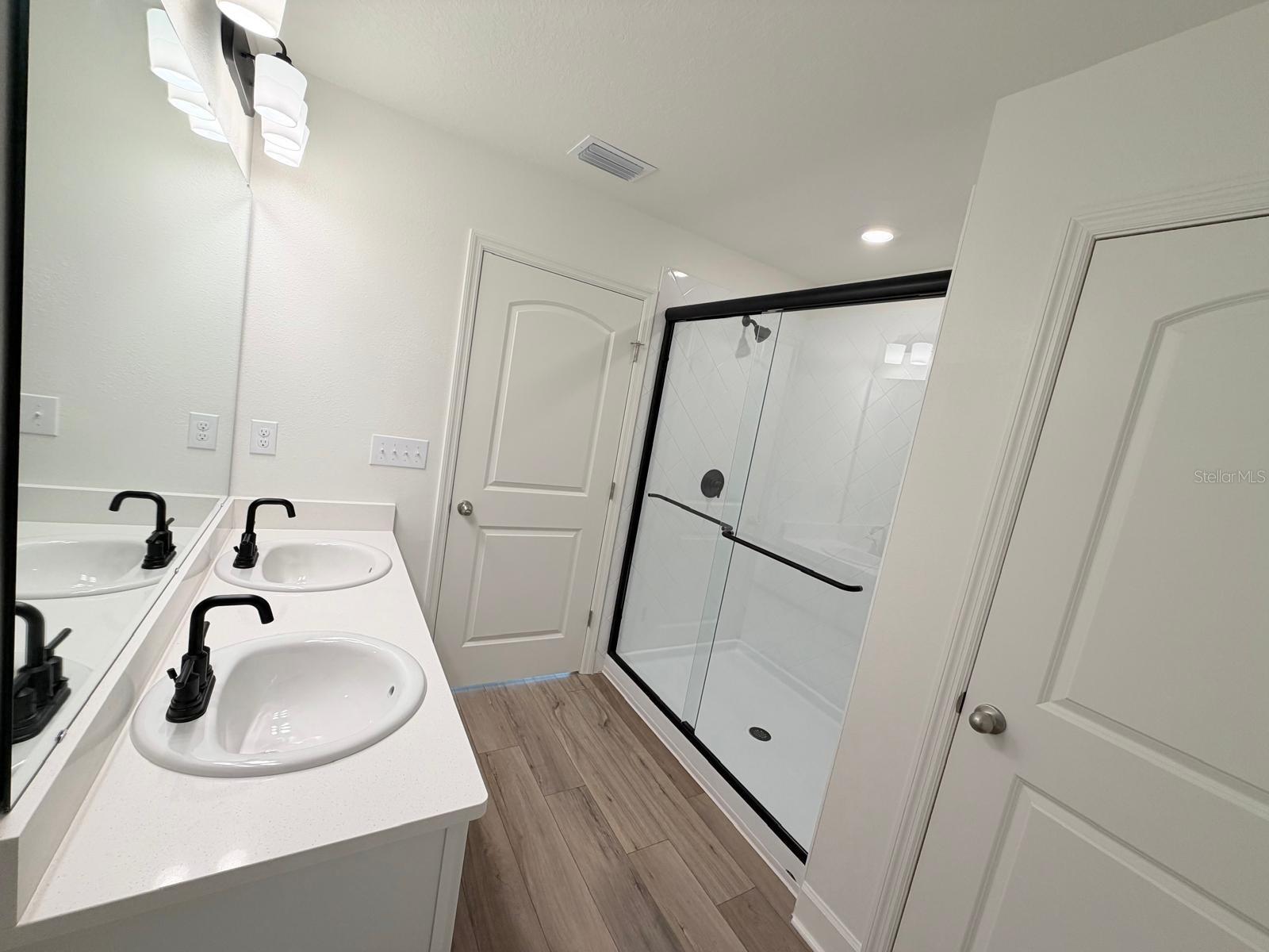 MAGNOLIA CREEK PHASE 2 - Residential Lease