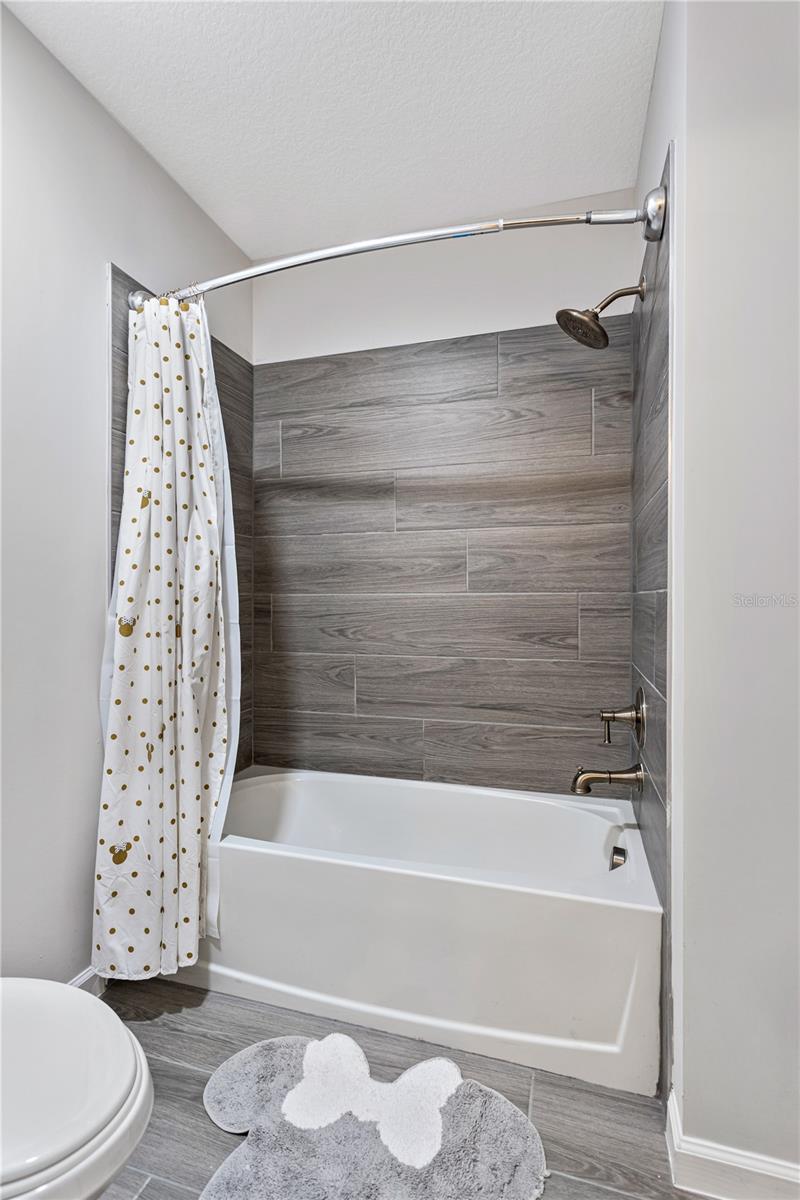 EDEN GARDENS PH 1 - Residential