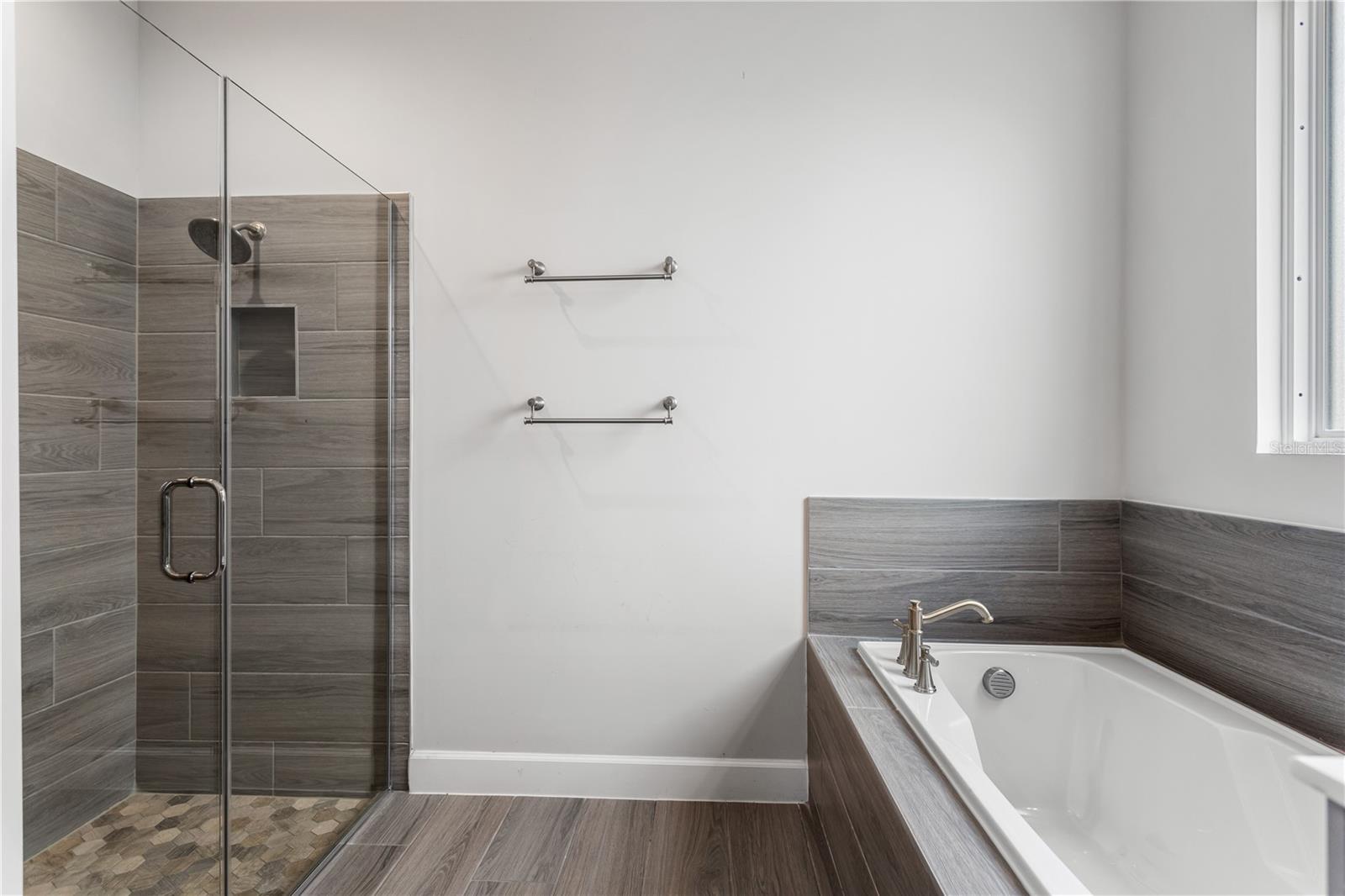 EDEN GARDENS PH 1 - Residential