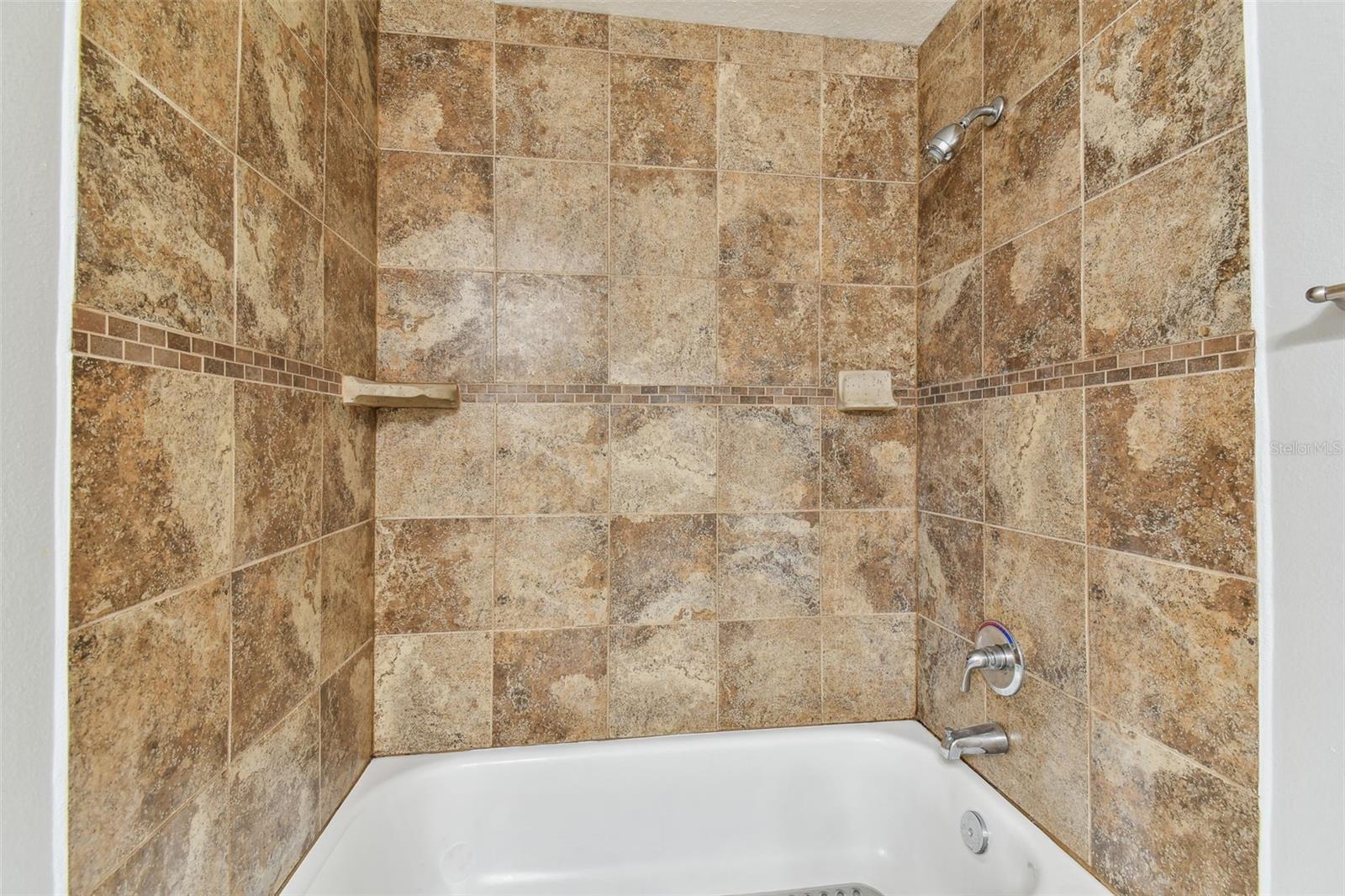 THE PINNACLE AT CARROLLWOOD A - Residential