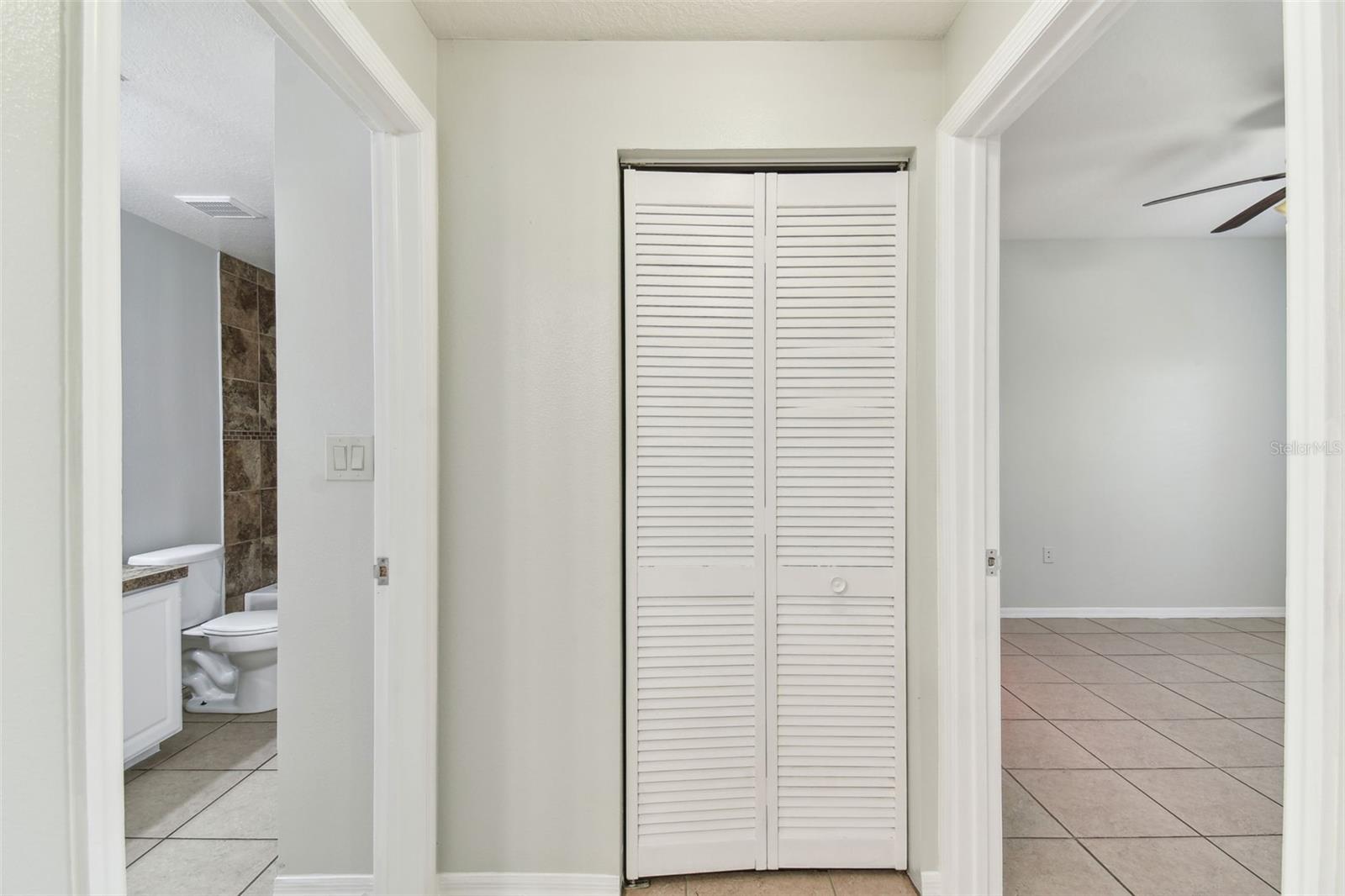 THE PINNACLE AT CARROLLWOOD A - Residential