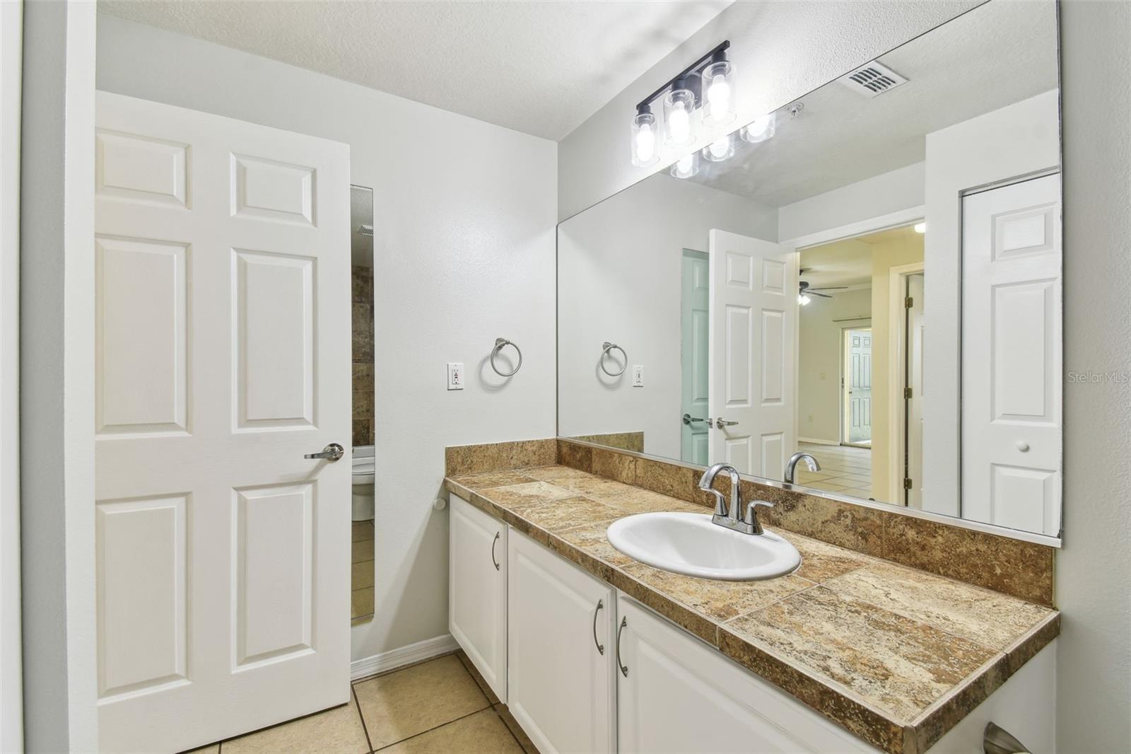 THE PINNACLE AT CARROLLWOOD A - Residential