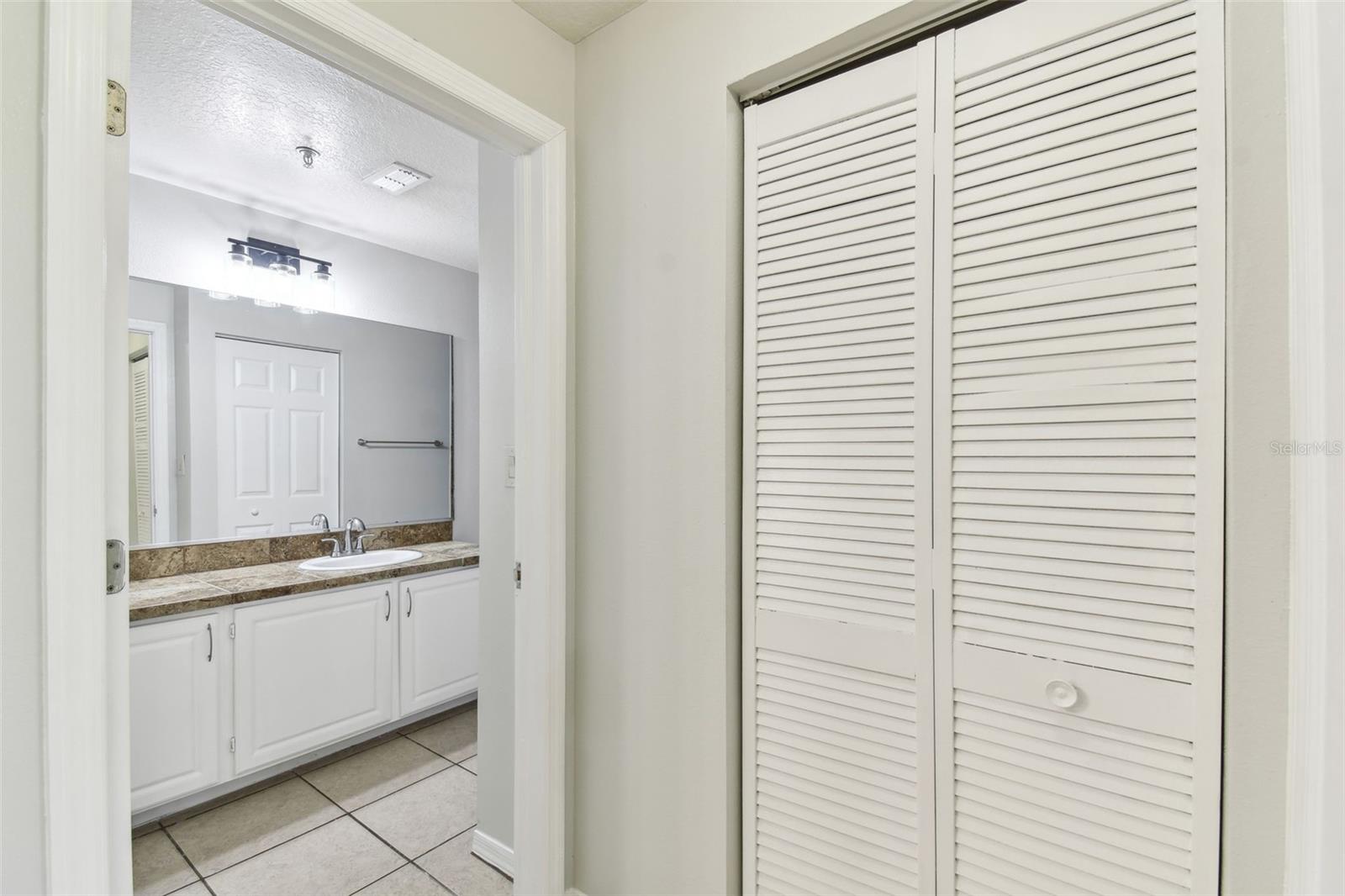 THE PINNACLE AT CARROLLWOOD A - Residential