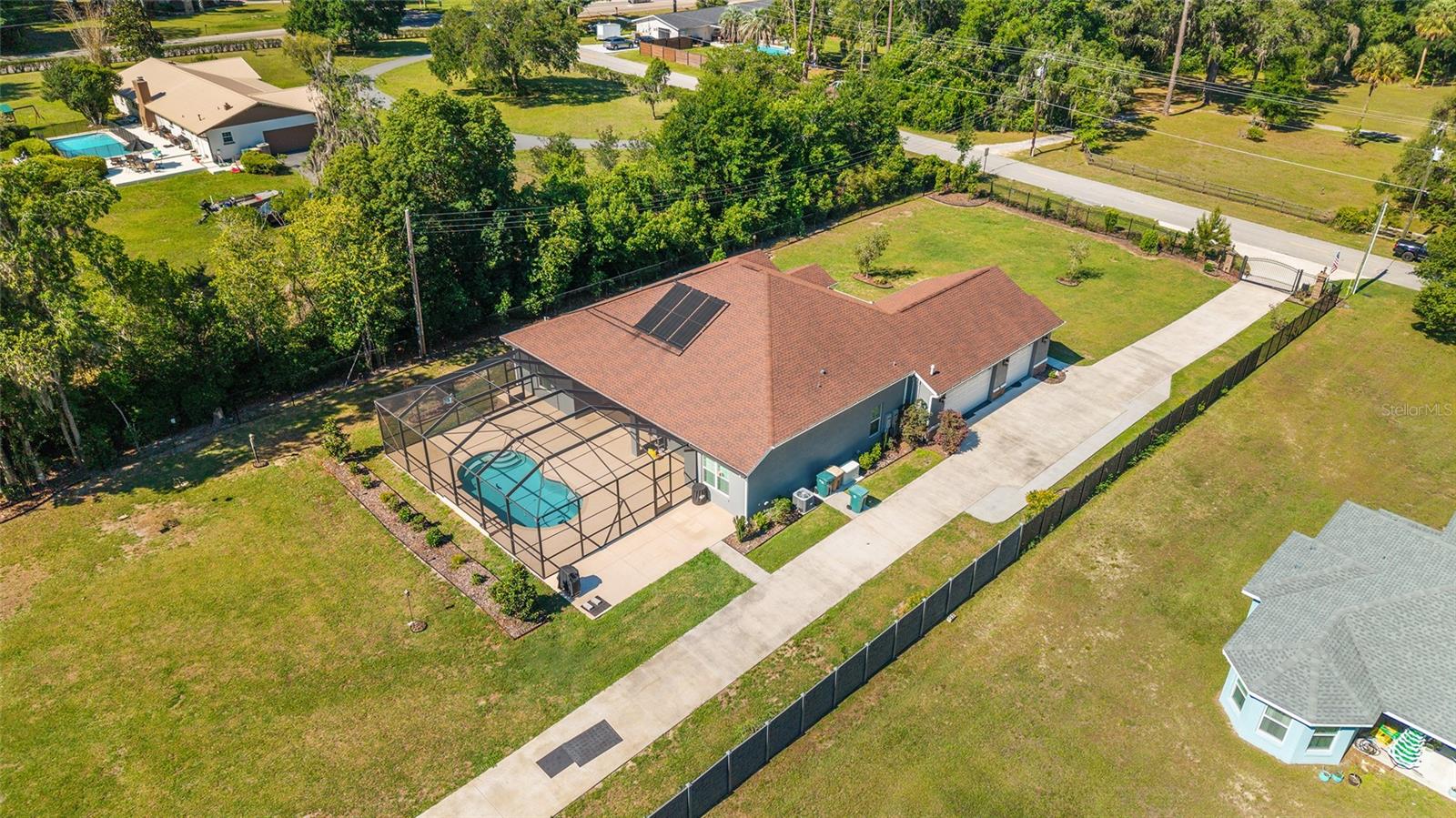 WEITLUND ACRES - Residential