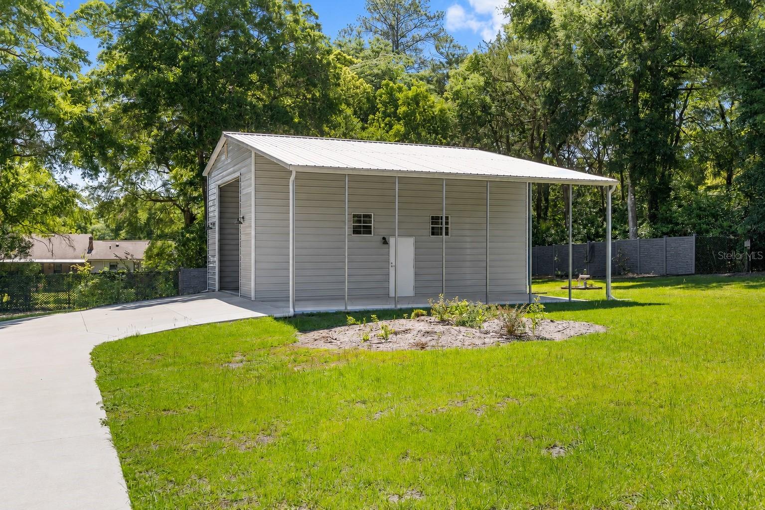 WEITLUND ACRES - Residential